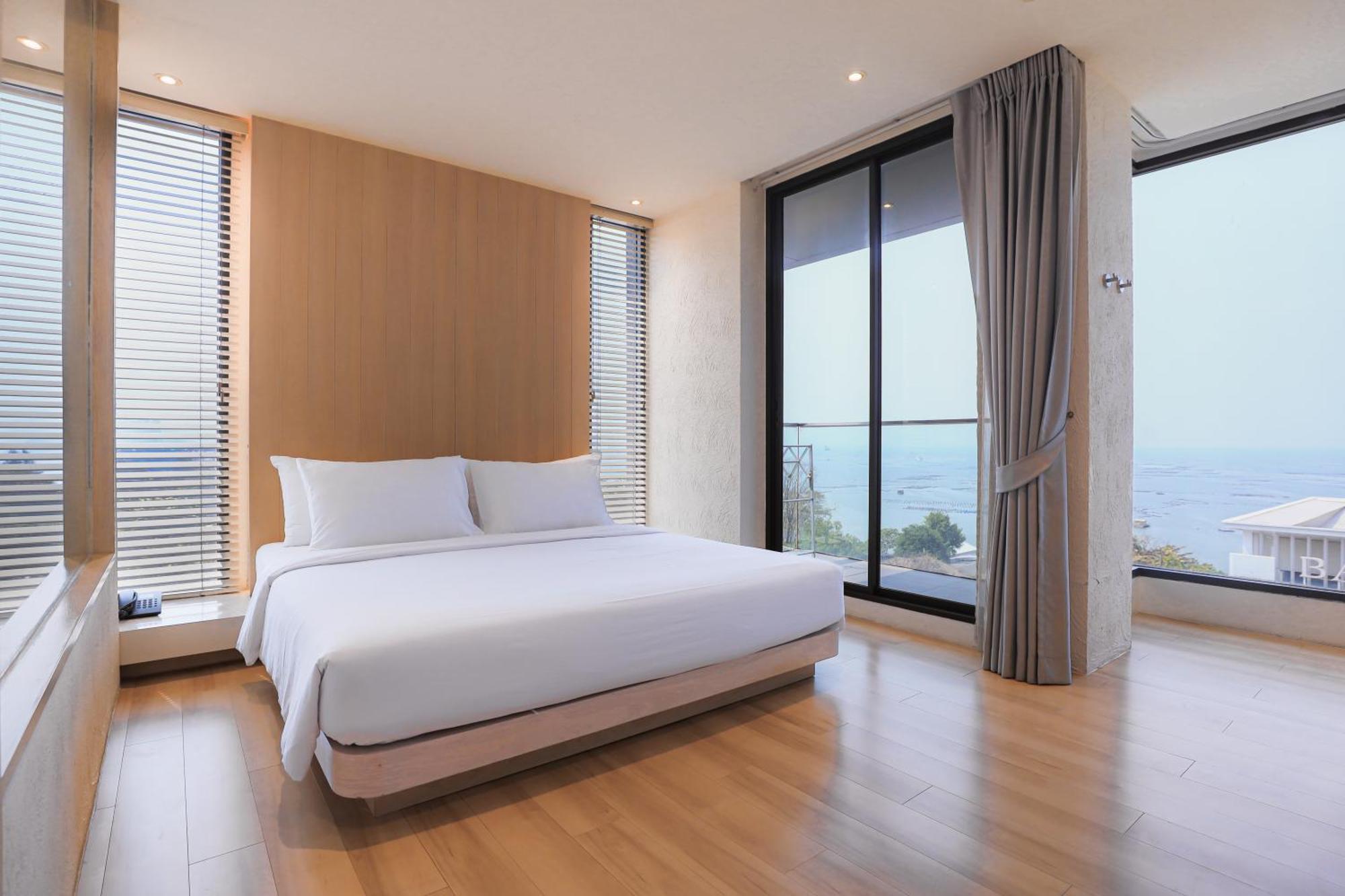 Balcony Seaside Sriracha Hotel&apartamentos con servicio Si Racha Exterior foto