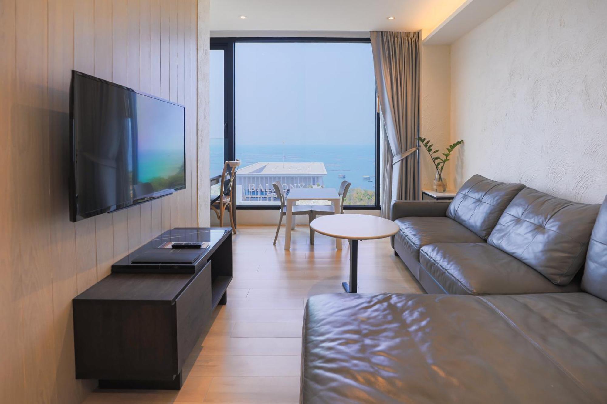 Balcony Seaside Sriracha Hotel&apartamentos con servicio Si Racha Exterior foto